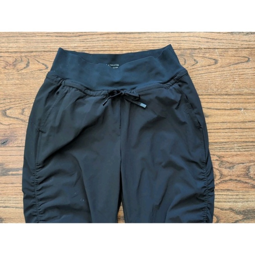 Athleta Attitude Lined Mid Rise Jogger Pant Black Size 2 Stretch Ruched Leg - Picture 2 of 8
